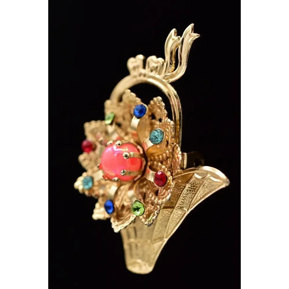Unbranded stunning pin
